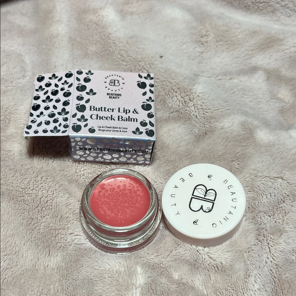 Butter Lip & Cheek Balm - Pink